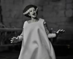 NECA Universal Monsters Ultimate 7 Inch Scale Action Figure - Bride Of Frankenstein (Black And White) 13 NECA Universal Monsters Ultimate 7 Inch Scale Action Figure - Bride Of Frankenstein (Black And White) -Toy Promotion Store 04821 unp 6 scaled 1