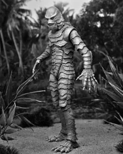 NECA *PRE-ORDER Universal Monsters Ultimate 7 Inch Scale Action Figure - Creature From The Black Lagoon (Black And White) 13 NECA *PRE-ORDER Universal Monsters Ultimate 7 Inch Scale Action Figure - Creature From The Black Lagoon (Black And White) -Toy Promotion Store 04823 unp 5 scaled 1