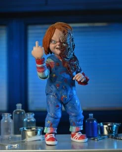 NECA *PRE-ORDER Chucky (TV Series) 7" Inch Action Figure - Ultimate Chucky -Toy Promotion Store 42124 unp 3 scaled 1