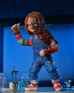 NECA *PRE-ORDER Chucky (TV Series) 7" Inch Action Figure - Ultimate Chucky -Toy Promotion Store 42124 unp 4 scaled 1
