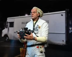 NECA Back To The Future Ultimate 7" Scale Action Figure - Hazmat Suit Doc Brown -Toy Promotion Store 53620f
