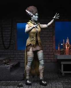 NECA Universal Monsters X Teenage Mutant Ninja Turtles Ultimate 7" Scale Action Figure - April As The Bride -Toy Promotion Store april17 scaled 1
