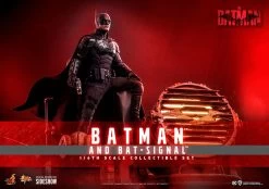 *PRE-ORDER Batman - The Batman DELUXE And Bat-Signal Hot Toys Collectibles 1/6 Scale Action Figure -Toy Promotion Store batman and bat signal dc comics gallery 622253a207f6d