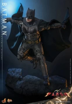 *PRE-ORDER Batman - The Flash Movie Hot Toys Collectibles 1/6 Scale Action Figure -Toy Promotion Store batman dc comics gallery 6478c6f7813e3