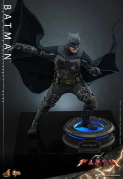 *PRE-ORDER Batman - The Flash Movie Hot Toys Collectibles 1/6 Scale Action Figure -Toy Promotion Store batman dc comics gallery 6478c6f87d166