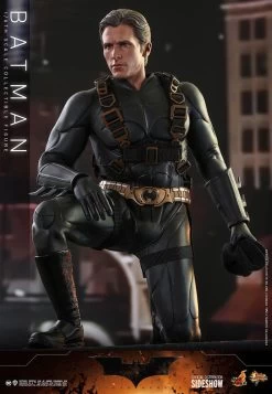 Batman - Batman Begins Hot Toys Collectibles 1/6 Scale Action Figure -Toy Promotion Store batman gallery 606220a96631f
