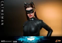 *PRE-ORDER Catwoman - Batman: The Dark Knight Hot Toys Collectibles 1/6 Scale Action Figure 13 *PRE-ORDER Catwoman - Batman: The Dark Knight Hot Toys Collectibles 1/6 Scale Action Figure -Toy Promotion Store catwoman dc comics gallery 61b0332963fde