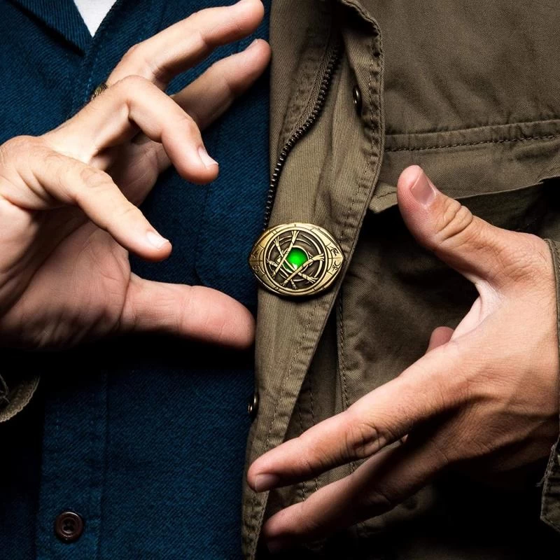 Marvel Dr Strange Eye Of Agamotto Light Up Pin 3 Marvel Dr Strange Eye Of Agamotto Light Up Pin - Image 3