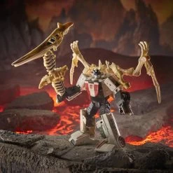 Hasbro Transformers Generation WFC Deluxe Action Figure - Wheeljack 5 Hasbro Transformers Generation WFC Deluxe Action Figure - Wheeljack -Toy Promotion Store f0678 dio tra gen wfc k deluxe wheeljack 2 s