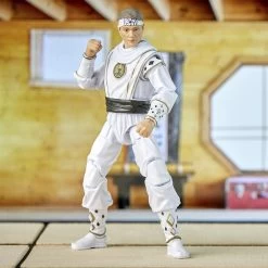 Hasbro Power Rangers Lightning Collection X Cobra Kai Exclusive Action Figure - Mighty Morphin Daniel LaRusso -Toy Promotion Store f7768 dio prg cedarcity 0001