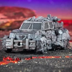 Hasbro *PRE-ORDER Transformers Generations Legacy Deluxe Class Action Figure - Magneous 15 Hasbro *PRE-ORDER Transformers Generations Legacy Deluxe Class Action Figure - Magneous -Toy Promotion Store f8526 dio tra gen legacy dlx magneous 0008 2000px 300dpi