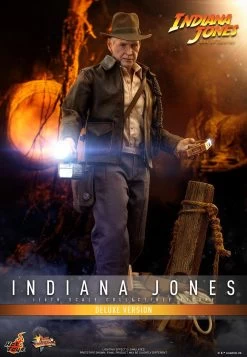 *PRE-ORDER Indiana Jones Deluxe (Dial Of Destiny) - Indiana Jones Hot Toys Collectibles 1/6 Scale Action Figure