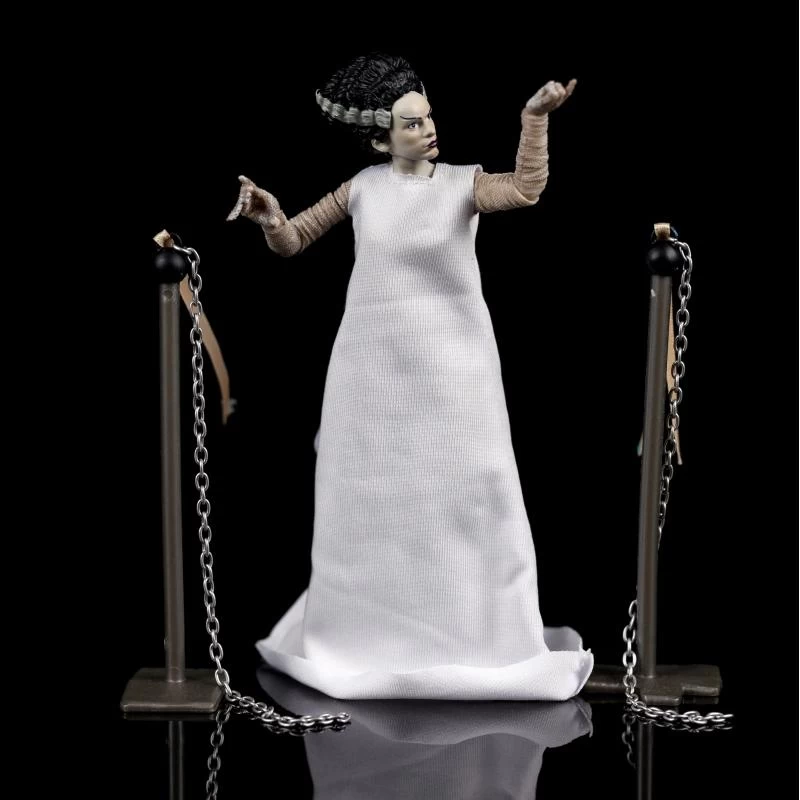 Jada Toys Universal Monsters 6 Inch Action Figure - Bride Of Frankenstein 3 Jada Toys Universal Monsters 6 Inch Action Figure - Bride Of Frankenstein - Image 3