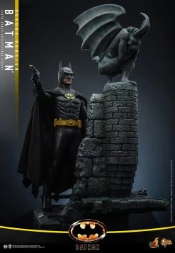 *PRE-ORDER Batman (Deluxe) - Batman 1989 Hot Toys Collectibles 1/6 Scale Action Figure